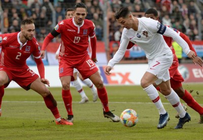 هدف واحد يفصل رونالدو عن نادي الـ"100".. والبرتغال تتأهل إلى يورو 2020