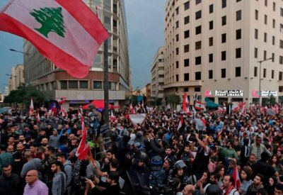 بمناسبة مرور شهر على الاحتجاجات.. مزيد من المظاهرات في لبنان