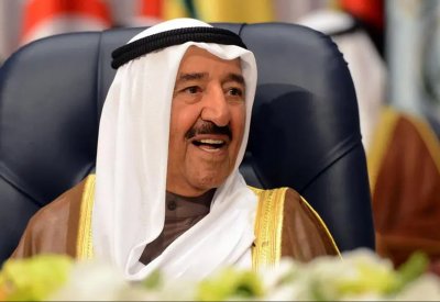أمير الكويت يكلف صباح الخالد بتشكيل الحكومة الجديدة