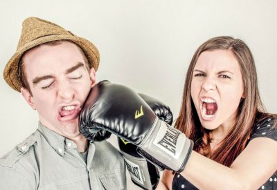 في اليوم العالمي للرجال...تعرف على النساء اللواتي يحظر الارتباط بهن