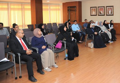 "الأشغال" تستقبل طلبة كلية الهندسة بجامعة البحرين