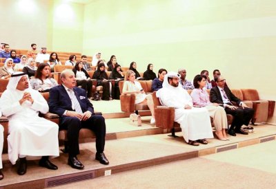 الثقافة تنظم محاضرة لهنري كيم مدير متحف الآغا خان بتورينتو