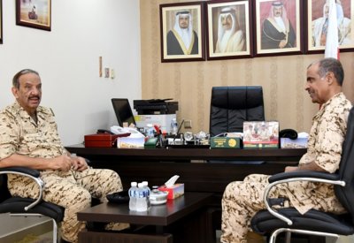 القائد العام يتفقد عددا من وحدات قوة دفاع البحرين
