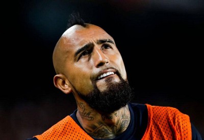  فيدال يهدد برشلونة.. ويضع شرطا للرحيل 