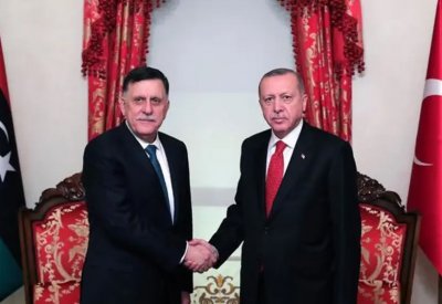 بعد اتفاق أردوغان والسراج.. أثينا تستدعي السفير الليبي