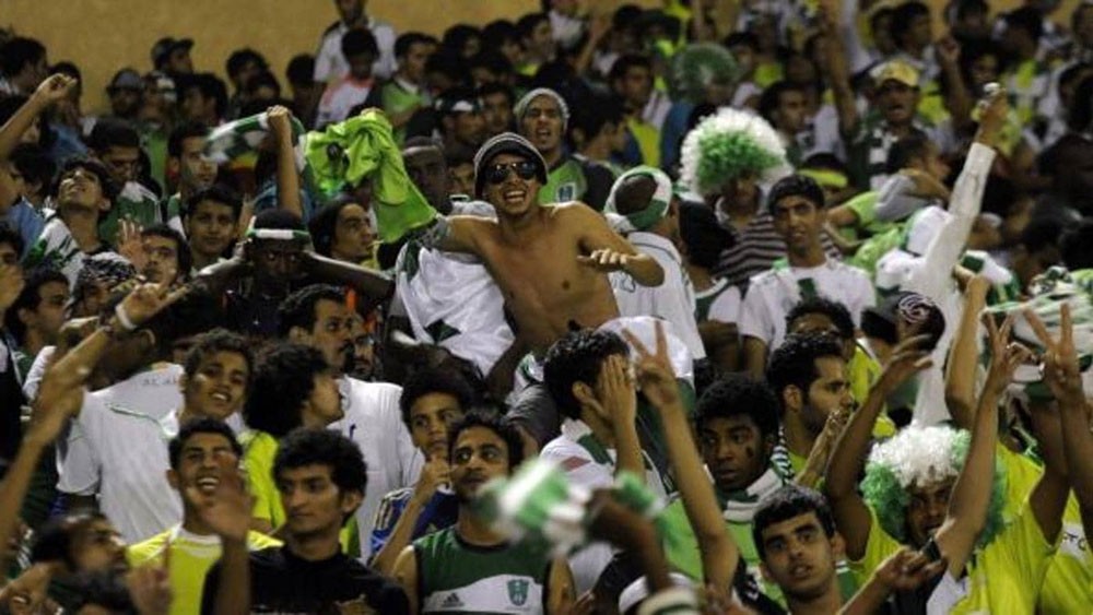 الأهلي يحسم "ديربي جدة".. ويقترب من الهلال