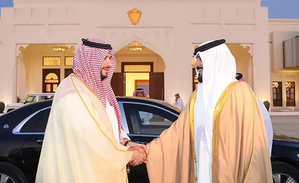 سمو الشيخ ناصر بن حمد يرحب بزيارة سمو الأمير تركي بن محمد بن فهد إلى المملكة