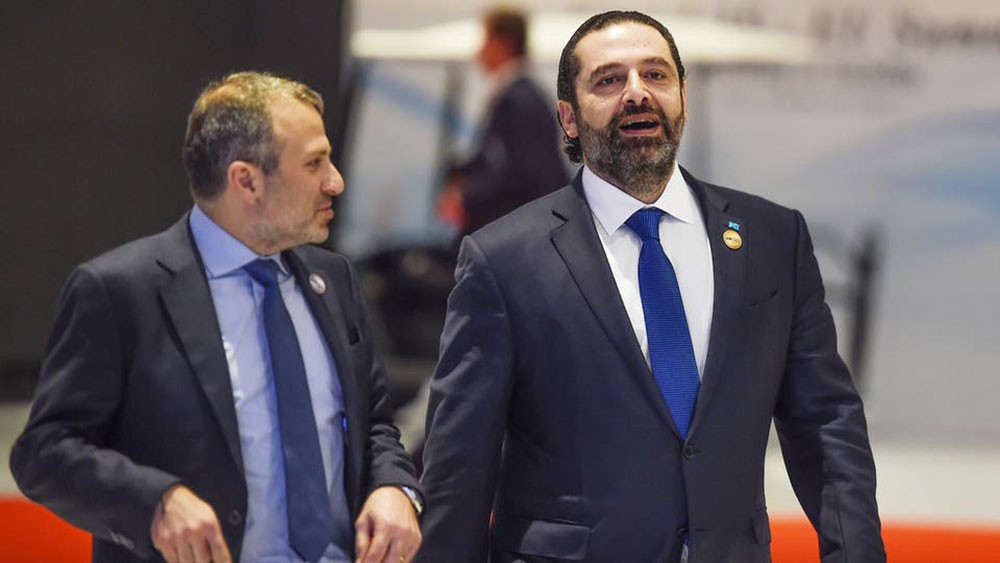 لبنان.. الحريري يلتقي باسيل وسط استمرار الاحتجاجات
