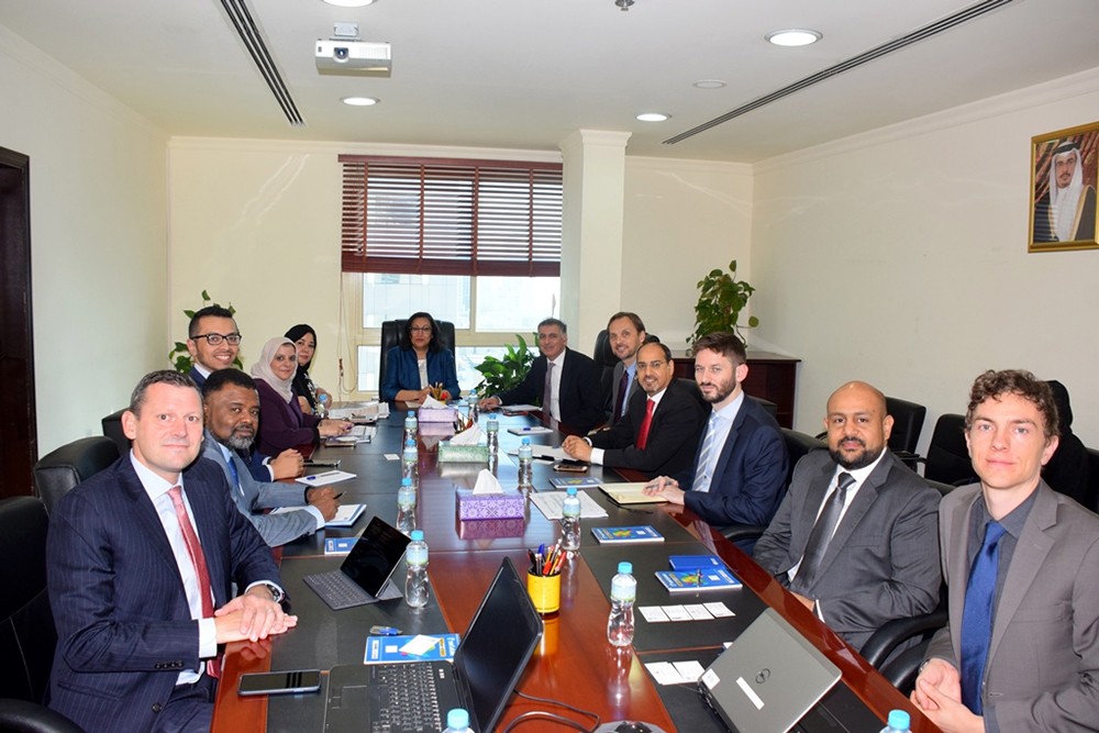 وزيرة الصحة تبحث مع وفد دولي إجراء دراسة جدوى الاستثمار في مكافحة الأمراض المزمنة غير السارية