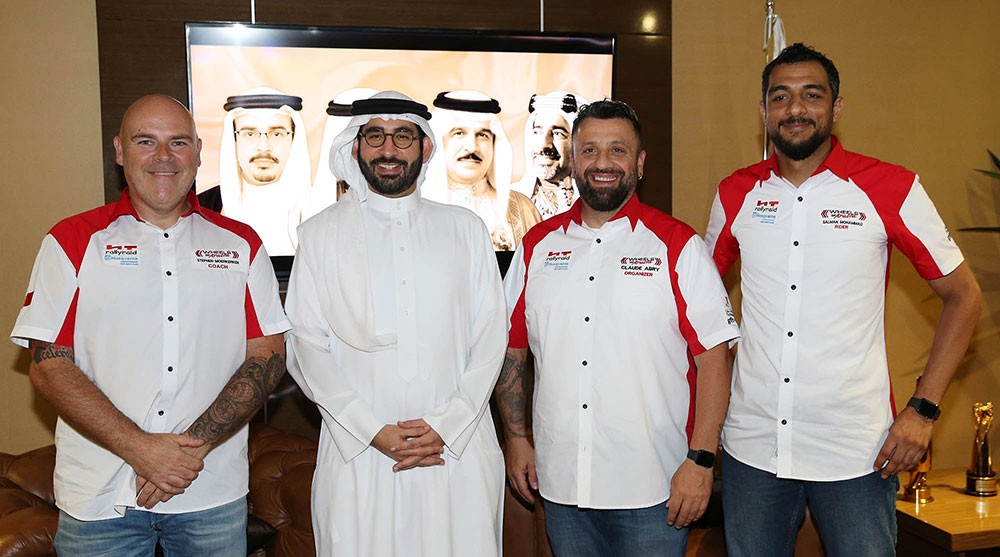 المؤيد يطلع على استعدادات فريق ويلز أوف أرابيا للمشاركة في رالي دكار للدراجات النارية