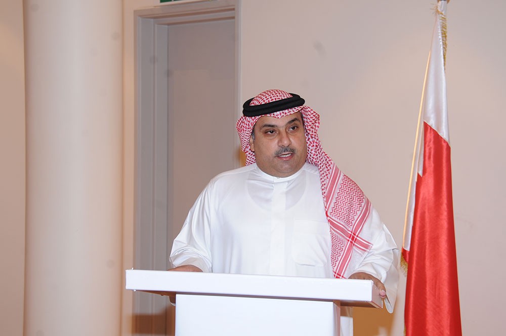 المرباطي يدعو البلديات لاستثمار المياه الملقاة بحرا
