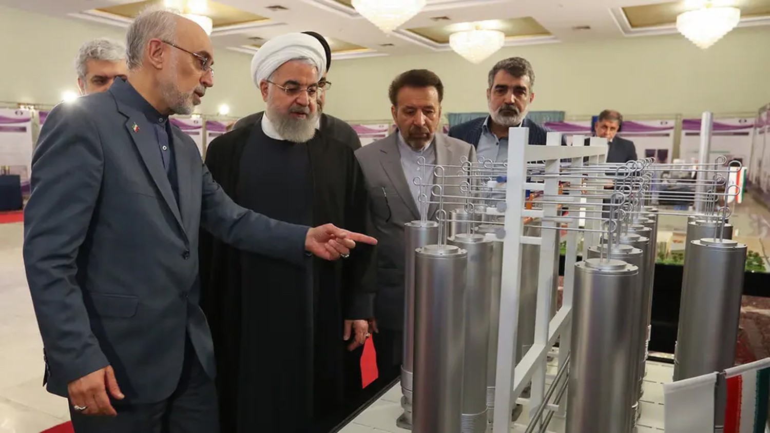 إيران تعلن أنها تقوم حالياً بتخصيب اليورانيوم حتى 5%