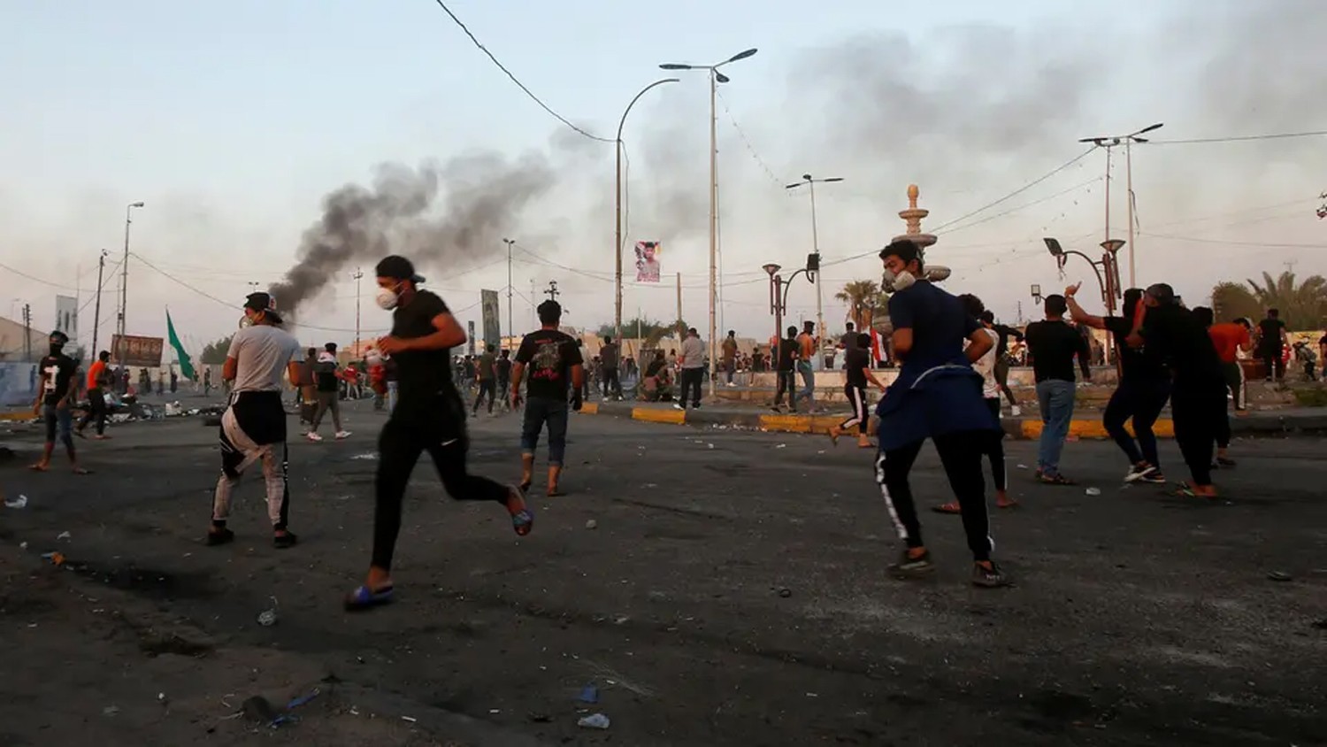 فرانس برس: اتفاق سياسي عراقي على بقاء عبدالمهدي وإخماد الحراك