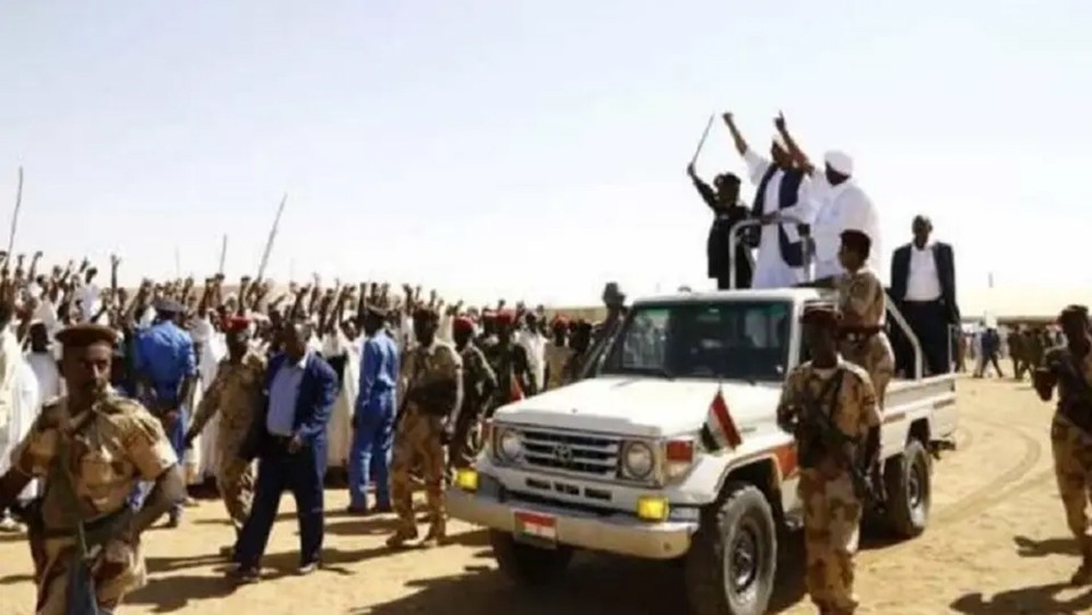 البرهان يدعو لمواجهة الساعين لإجهاض ثورة السودان