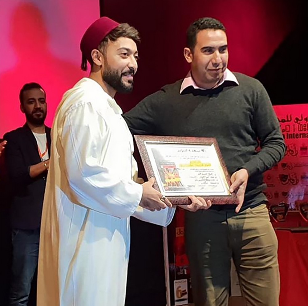 البحريني حسن محمد أفضل ممثل في مهرجان هوارة للمسرح