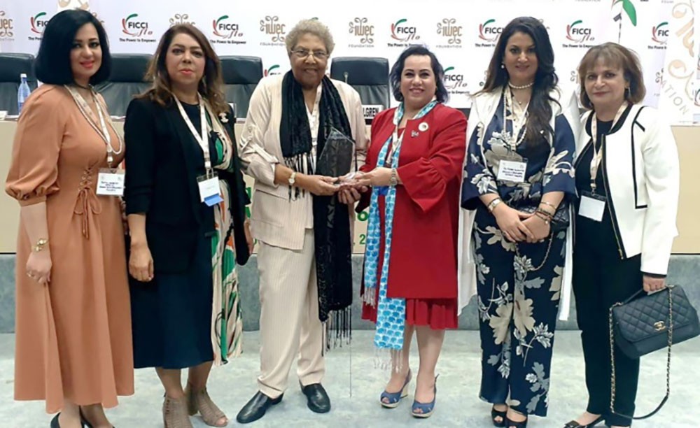 جمعية سيدات الأعمال تشارك في مؤتمر غرفة التجارة الآسيوية ‏العربية بنيودلهي