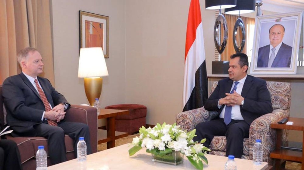 رئيس وزراء اليمن: دعم إيران للحوثي يتطلب موقفا دوليا حازما
