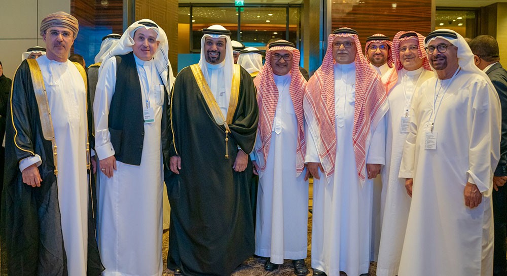 وزير المالية: البحرين ماضية قدماً في تنمية وتنويع الاقتصاد الوطني بما يعزز استقطاب الاستثمارات