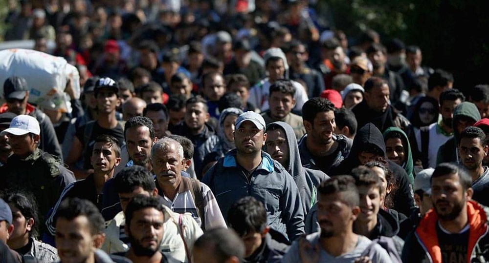 كم يبلغ عدد المهاجرين غير الشرعيين في أوروبا؟