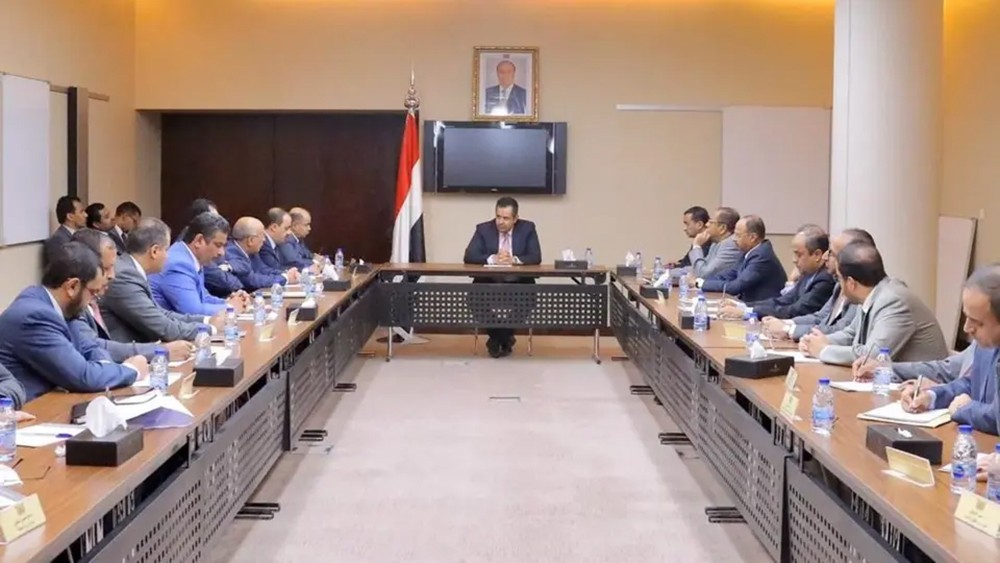 حكومة اليمن: نعود إلى عدن قريباً بموجب اتفاق الرياض
