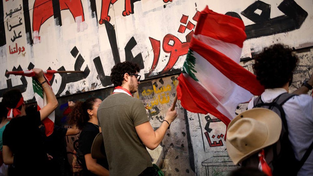 وزير خارجية لبنان: الصفدي وافق على ترؤس الحكومة