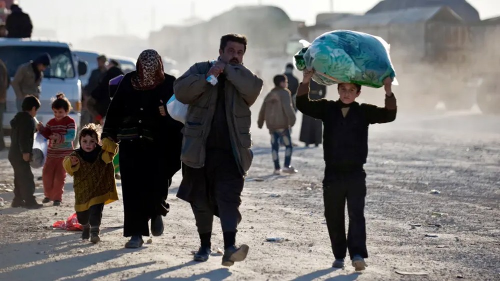 حاكم اسطنبول: تركيا رحلت 6000 لاجئ سوري
