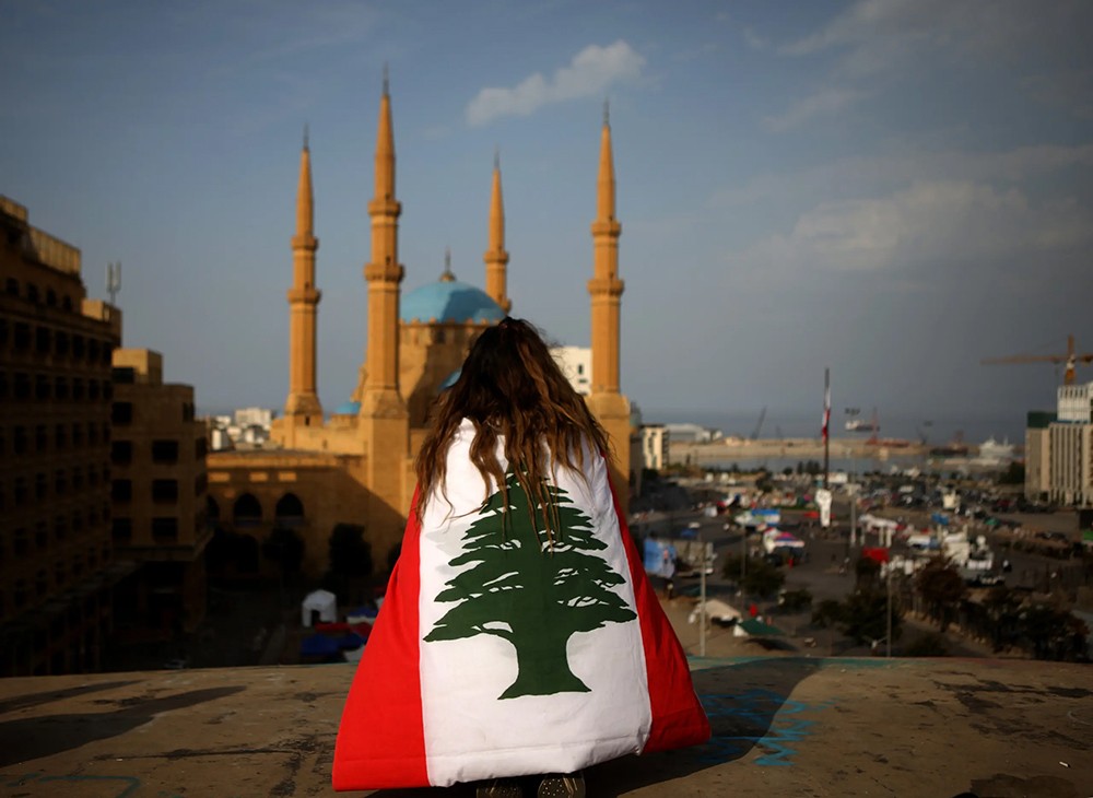 حراك لبنان مستمر.. "بوسطة الثورة" من الشمال إلى الجنوب