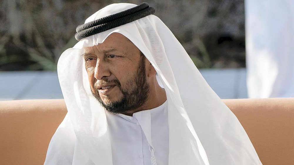 رئيس الإمارات ينعى أخاه الشيخ سلطان بن زايد