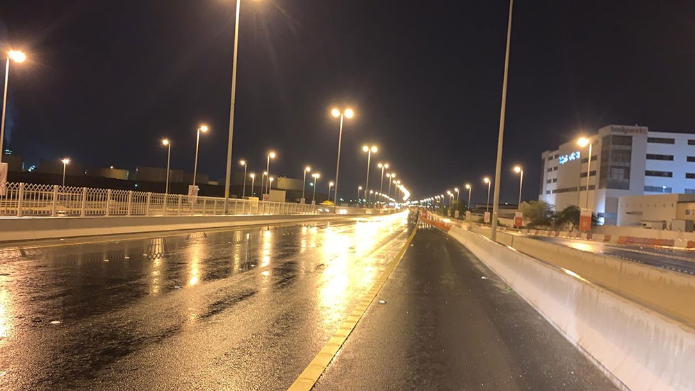 "الأشغال والبلديات": استمرار الجهود في إزالة تجمعات مياه الأمطار