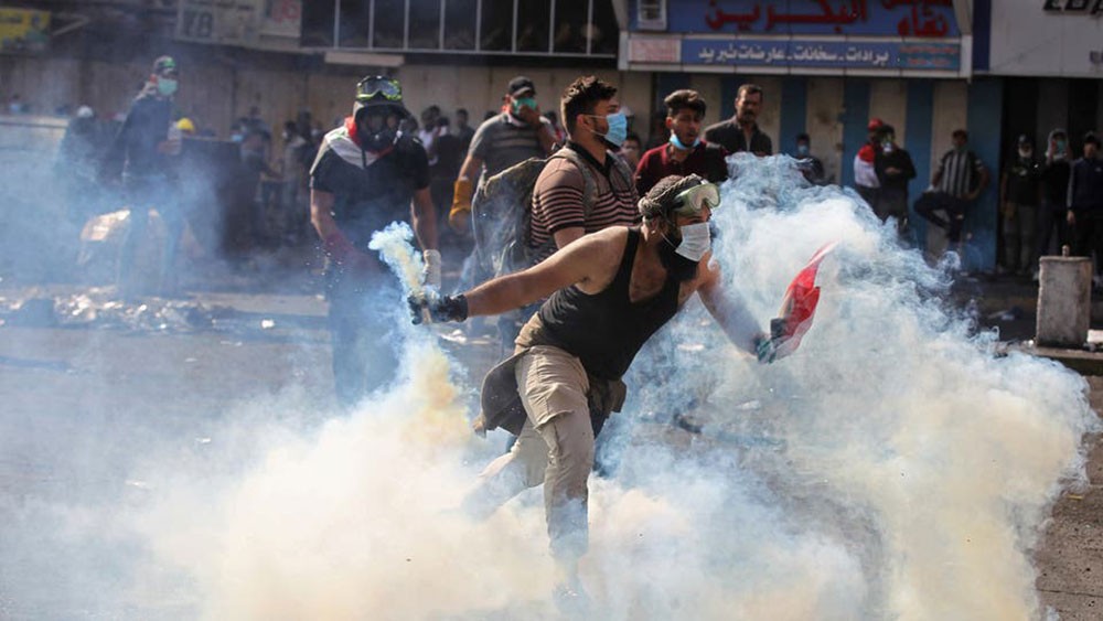 حرب الجسور تتواصل في بغداد.. الأمن يستعيد "الأحرار"