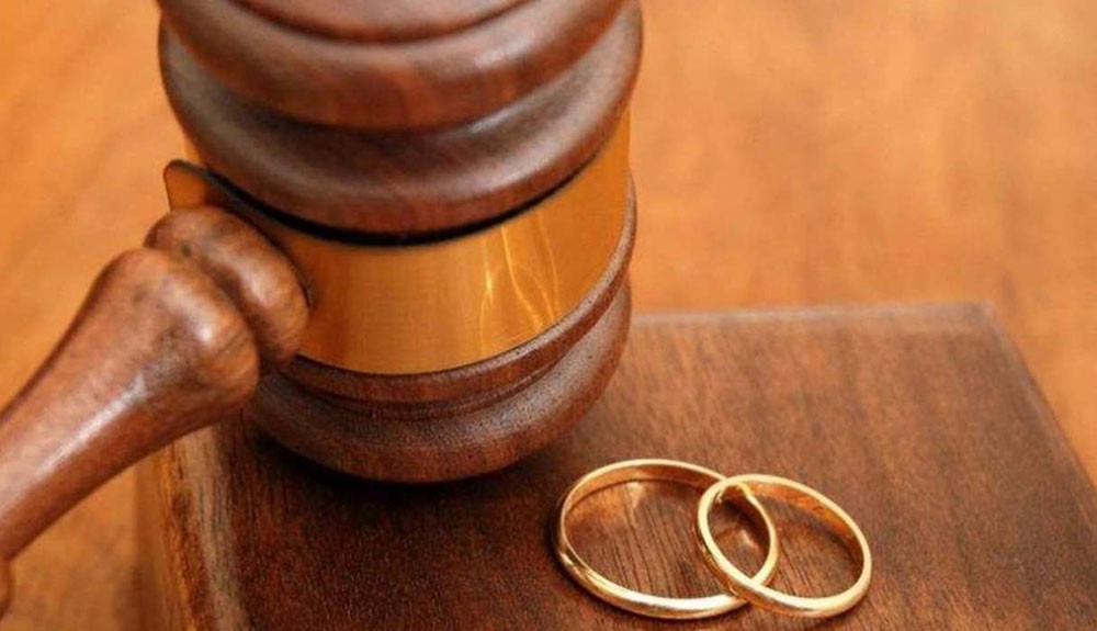 إلزام رجل بدفع مؤخر المهر البالغ 50 ألف دينار لصالح طليقته