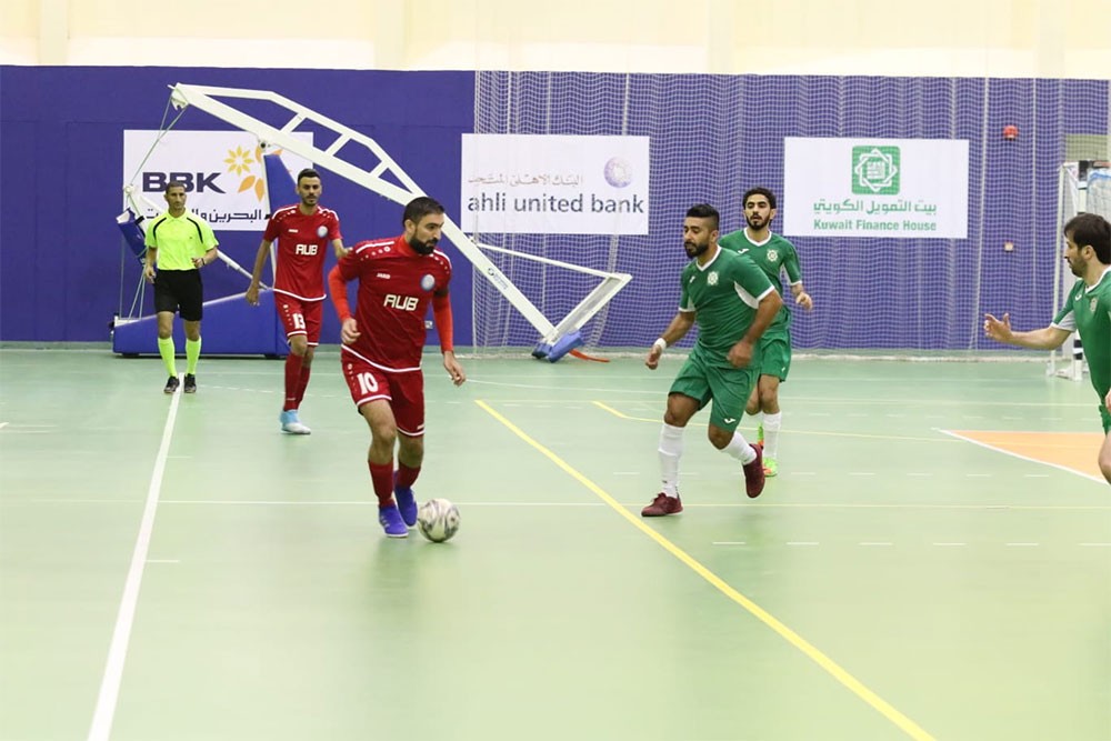 الأهلي المتحد والتمويل الكويتي يتعادلان ويتأهلان معا لدور الأربعة 