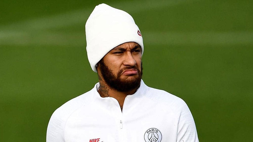 مدرب سان جرمان يعلّق على رحلة نيمار لمدريد