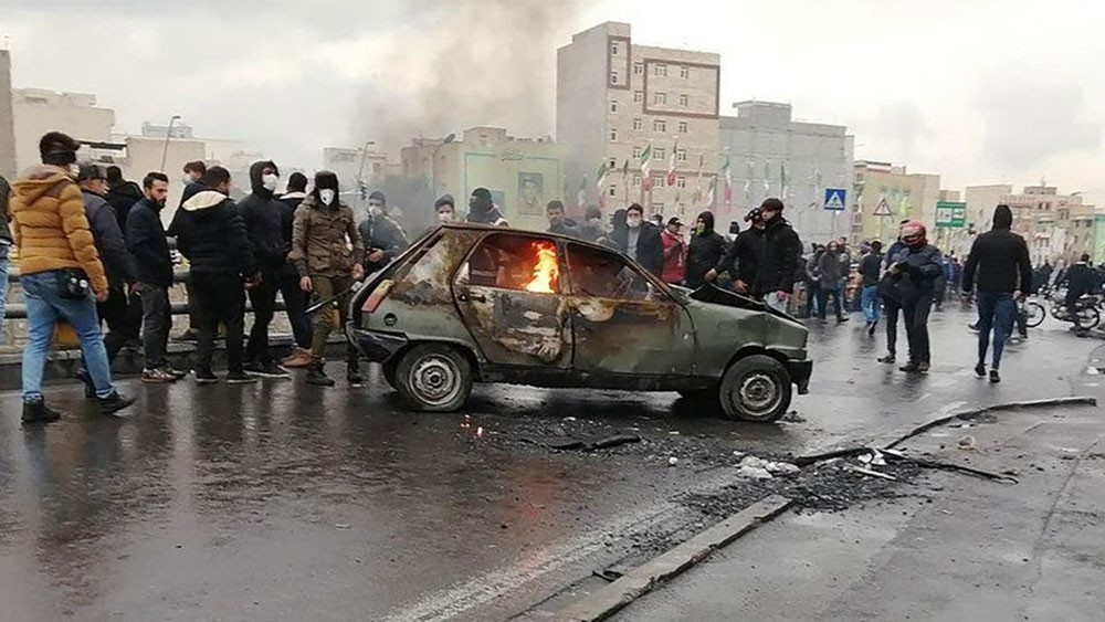 إيران.. المعارضة تطالب غوتيرس بدعوة الحكومة لوقف ماكينة القتل