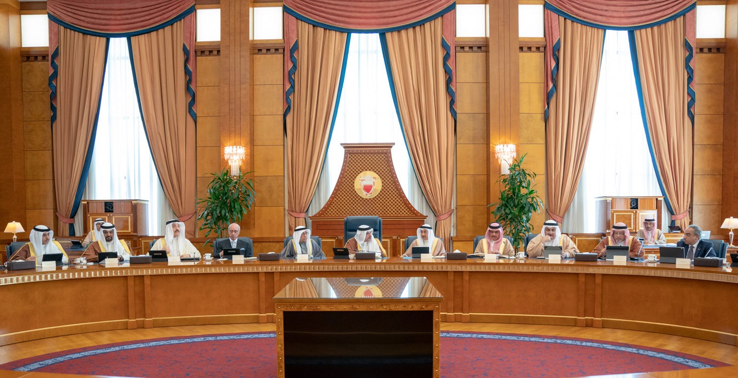ولي العهد يشيد برعاية جلالة الملك لافتتاح مشروع الخط السادس بشركة ألبا