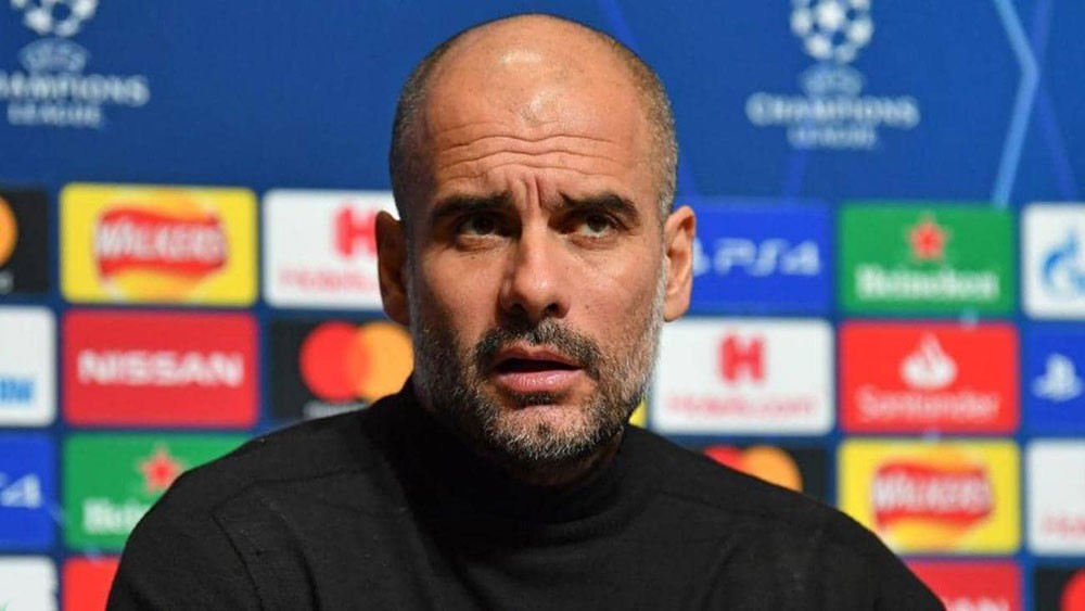 غوارديولا يكشف المدة التي سيغيبها أغويرو عن الملاعب
