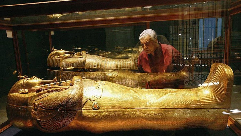 مصر تعلن للعالم سبب وفاة توت عنخ آمون الغامضة في 2020