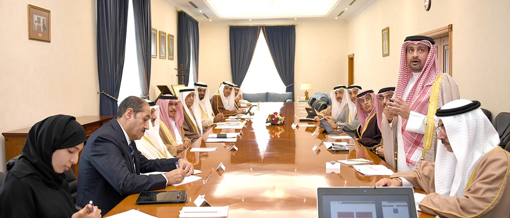 اللجنة العليا لتقنية المعلومات والاتصالات تستعرض مؤشر الجاهزية في مجال الذكاء الاصطناعي