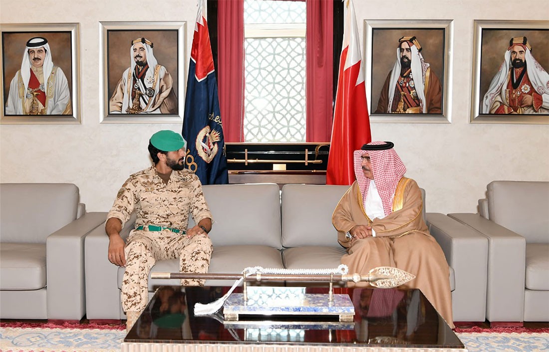 وزير الداخلية يستقبل سمو الشيخ ناصر بن حمد مستشار الأمن الوطني ويؤكد جدارة سموه بالثقة الملكية السامية
