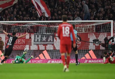 ليفركوزن يصعق بايرن ميونخ بثنائية