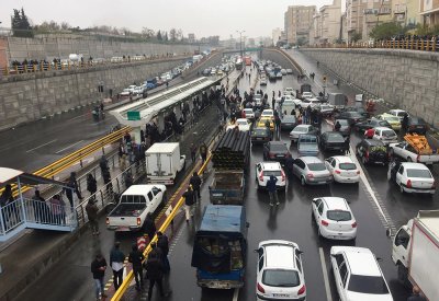 نائب الرئيس الإيراني يقر: نمر بأصعب الأوضاع منذ 40 عاما