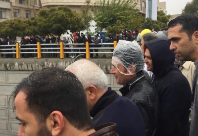 عقوبات أميركية مقبلة على إيران.. وصور القمع تتزايد