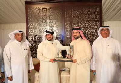 تواصل منافسات بطولة العيد الوطني لجمال الخيل العربية الأصيلة العاشرة