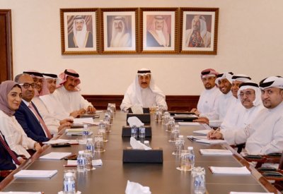 وزير العمل يبحث مع الجمعية البحرينية لمعاهد التدريب الخاصة الارتقاء بالموارد البشرية الوطنية