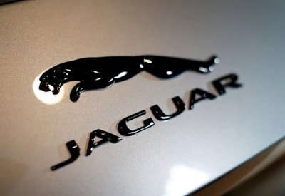 تعرف على منافسة porsche 911 من جاغوار