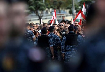  لبنان.. محاولة انتحار "بالنار" في قلب "رياض الصلح" 