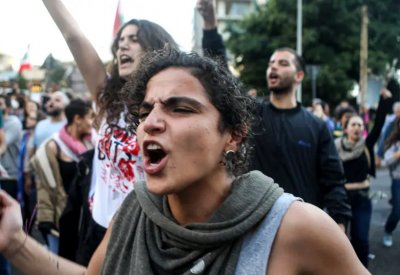أحد غضب في لبنان.. رفضاً لتسمية رئيس حكومة تابع للسلطة