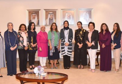 الأنصاري تفتتح معرض المرأة البحرينية للابتكار والإبداع
