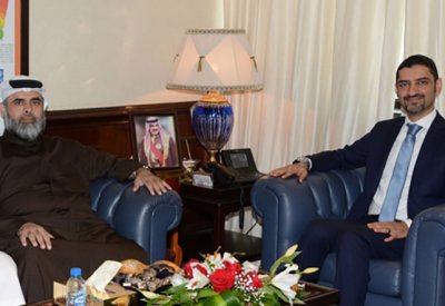 وزير شؤون الكهرباء والماء يشيد بجهود النواب وأعضاء المجالس البلدية