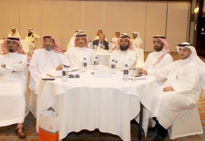 معهد التنمية السياسية ينظم محاضرة العلاقة بين المجالس البلدية والمجلس الوطني
